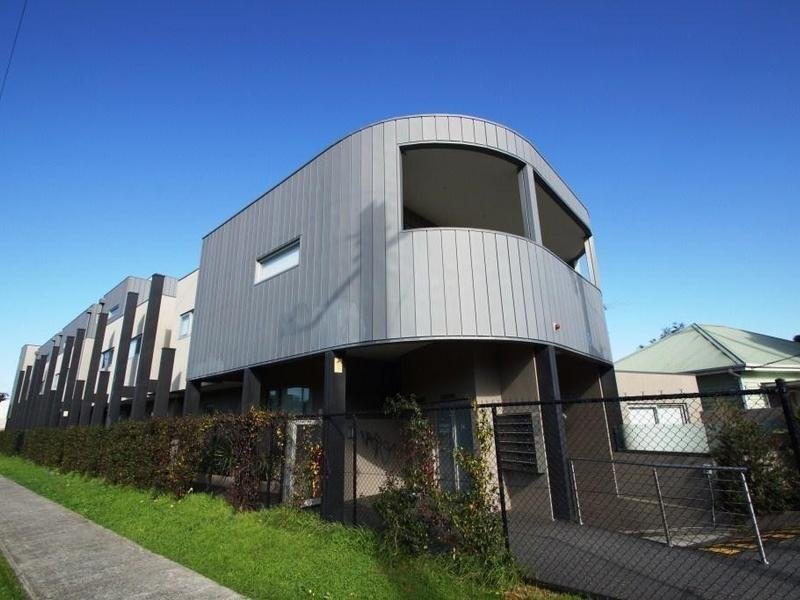 Gallery: 10/98 Collins Street