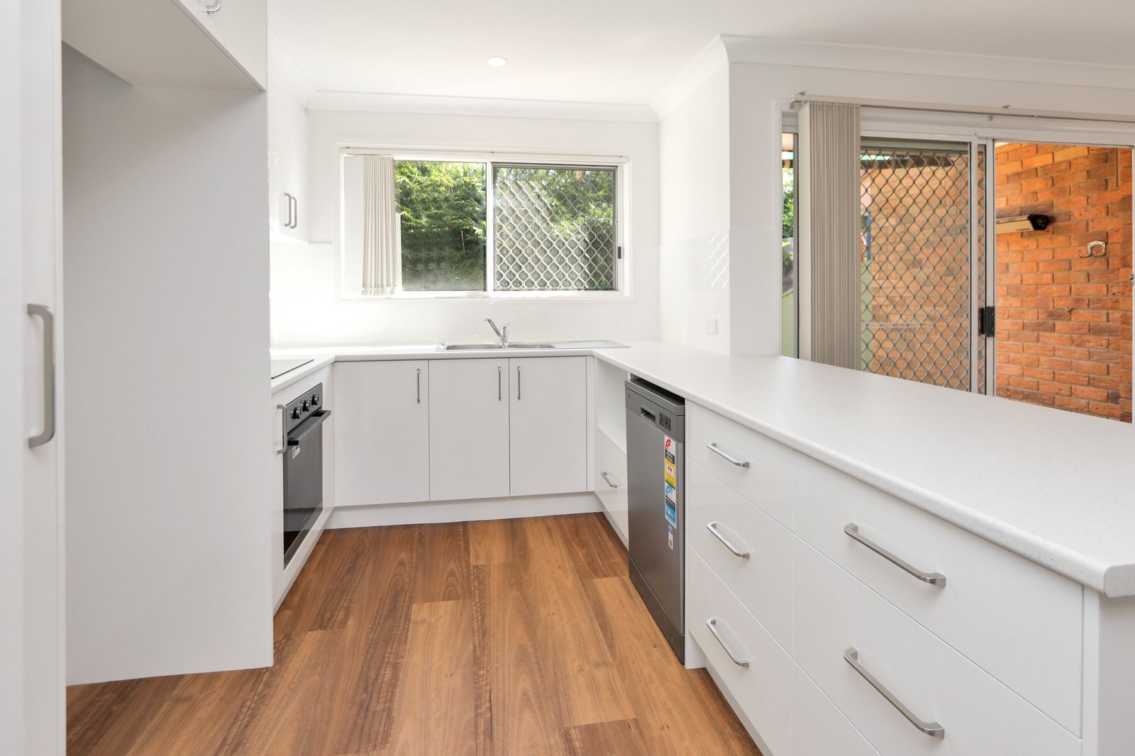 109/97 Edmund Rice Drive SOUTHPORT 5