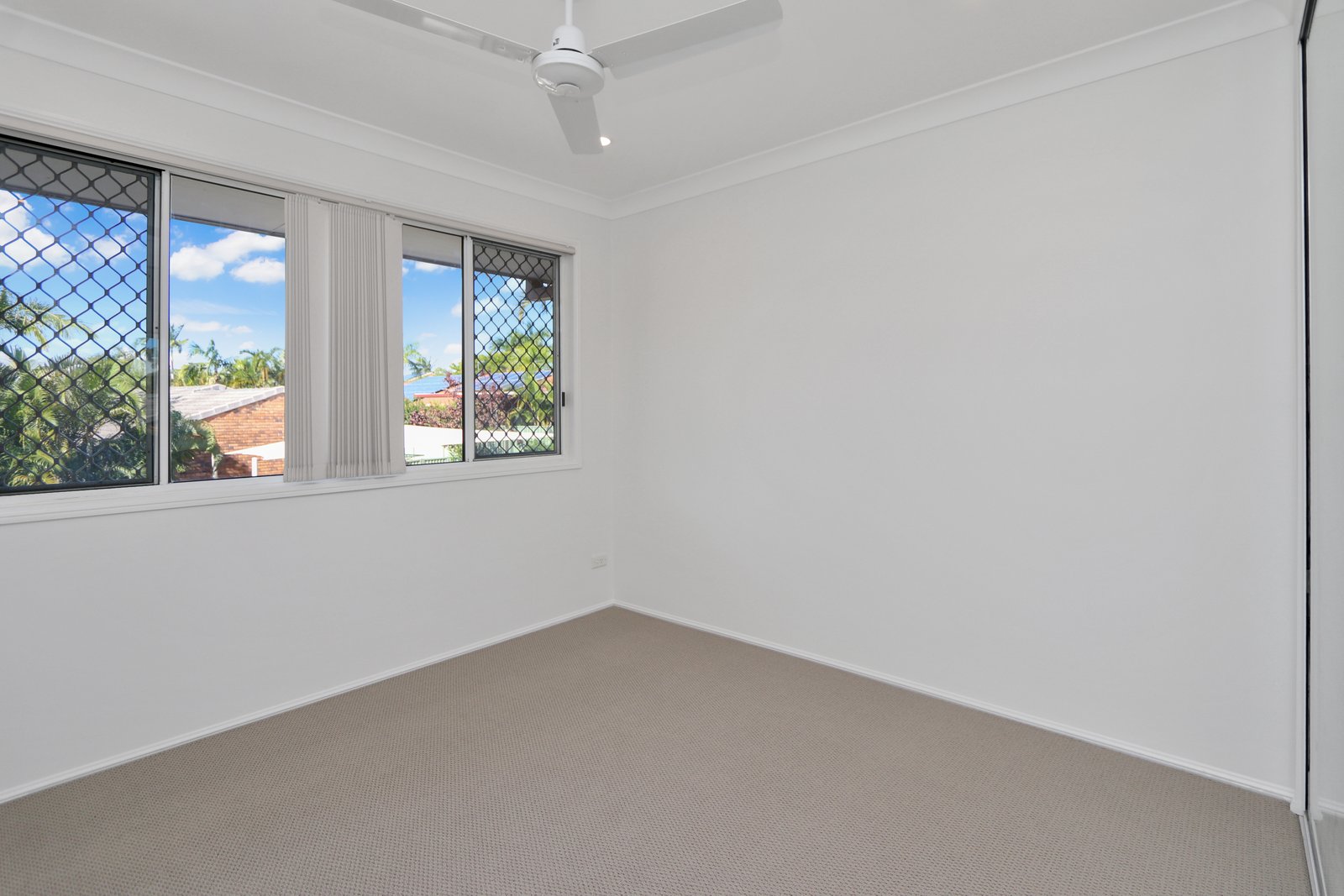 109/97 Edmund Rice Drive SOUTHPORT 8