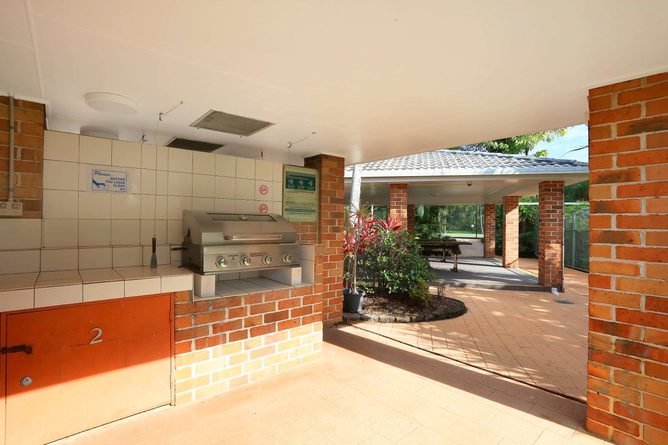 109/97 Edmund Rice Drive SOUTHPORT 16
