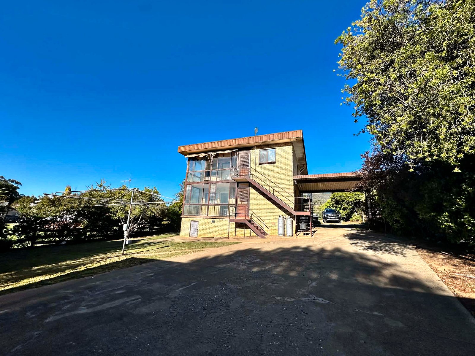 109A Murray St  TUMBARUMBA 12