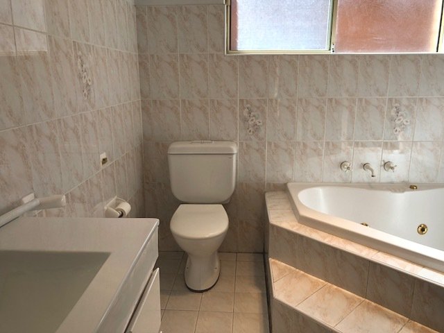 10A Carinya Avenue BEVERLY HILLS 8