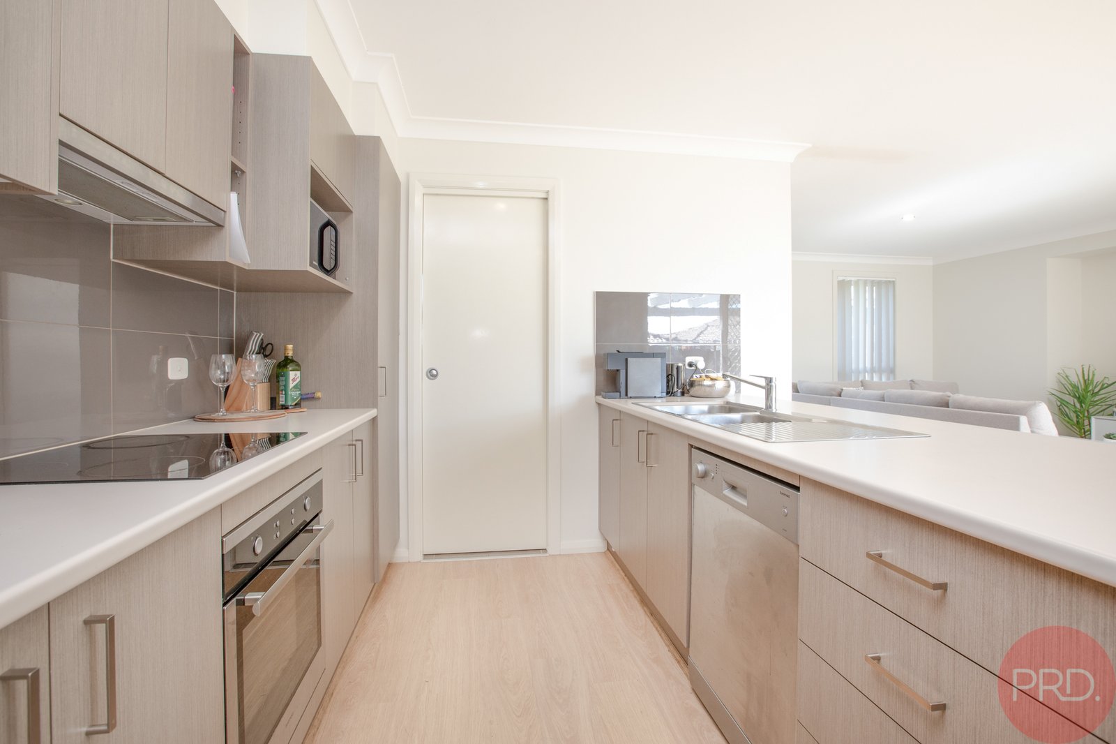10A Dove Street ABERGLASSLYN 7