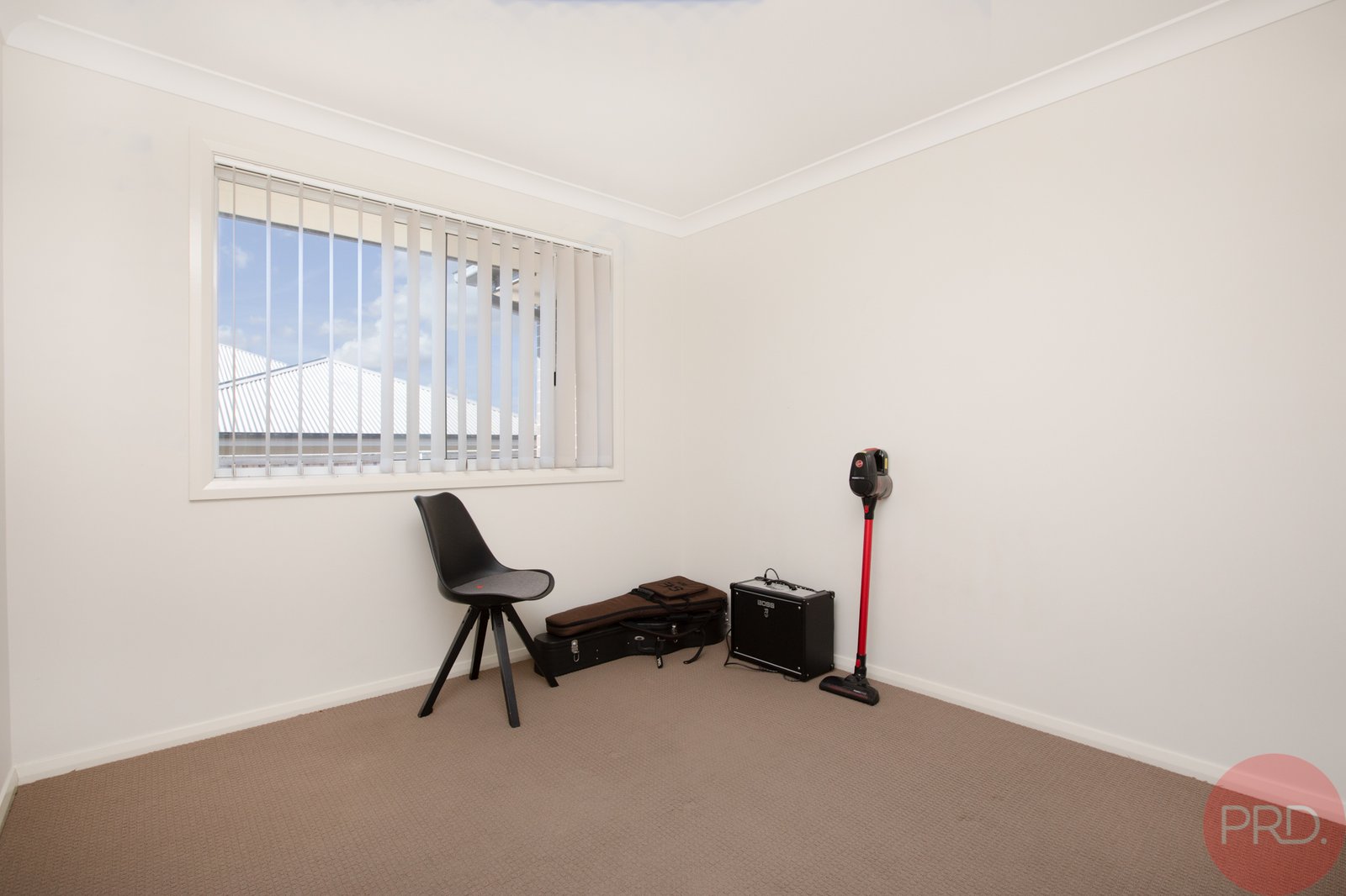 10A Dove Street ABERGLASSLYN 11