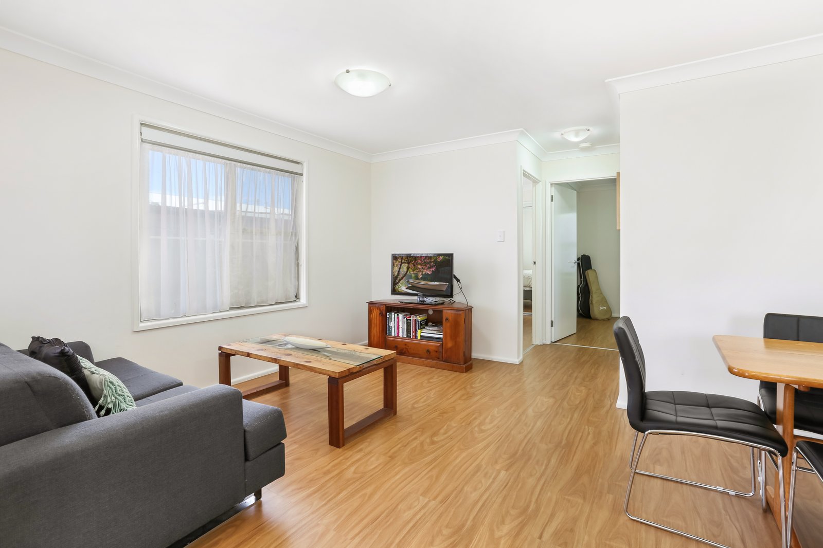 10a Edgeworth Ave  KANAHOOKA 2