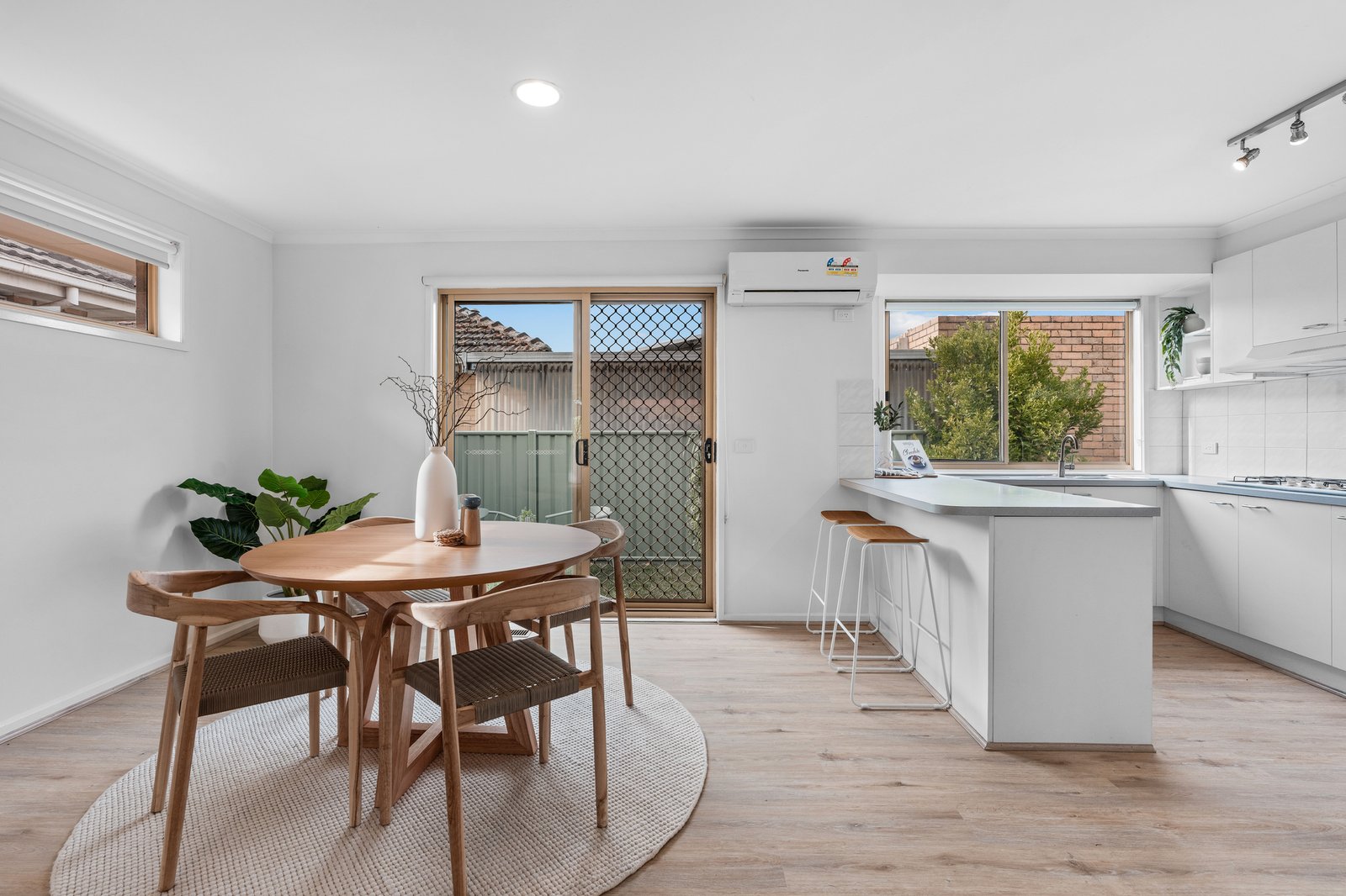 Gallery: 10A Normdale Road