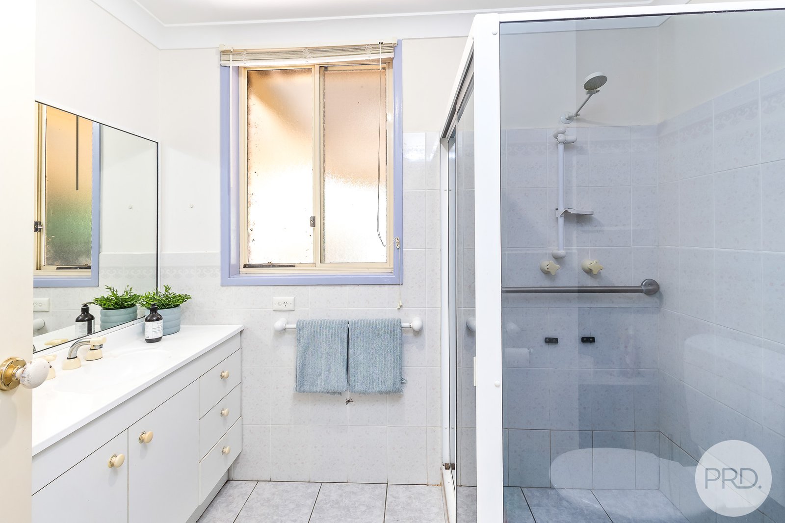 10a Ocean Beach Road SHOAL BAY 23