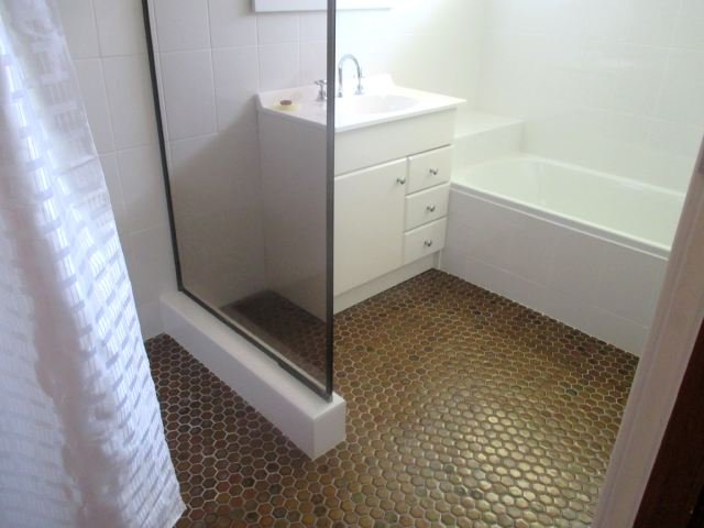10a Robert Street TENAMBIT 7