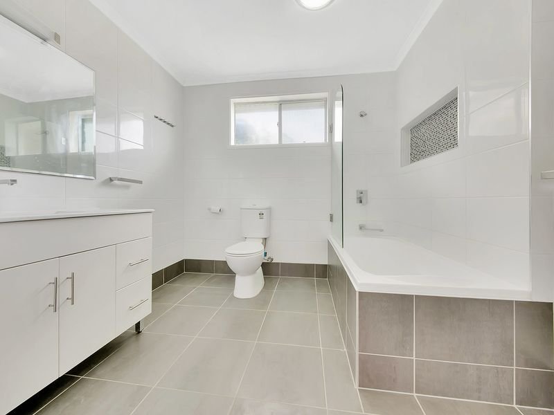 10A SAYRE Crescent BOYNE ISLAND 5