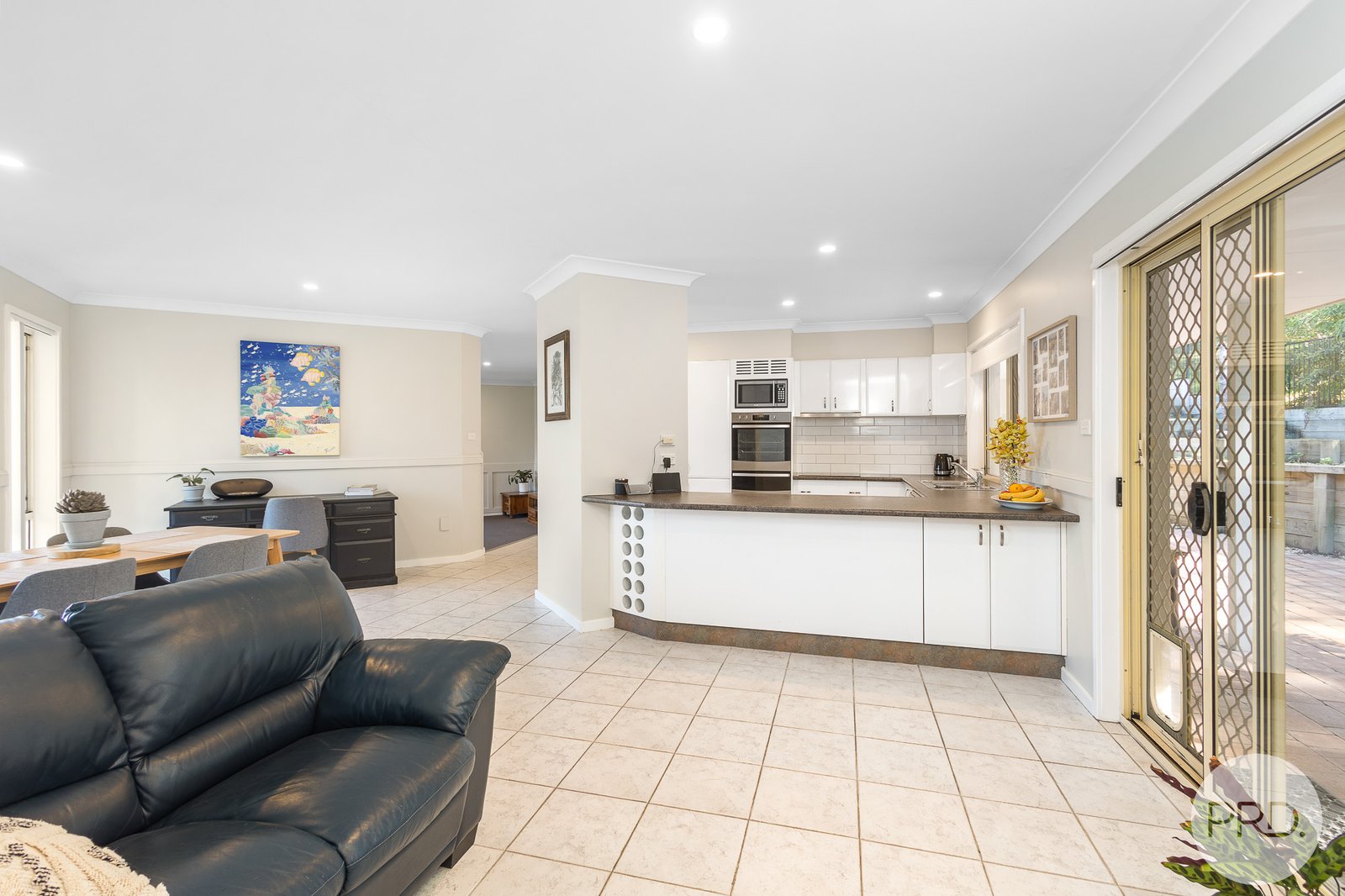 10a The Anchorage  CORLETTE 11