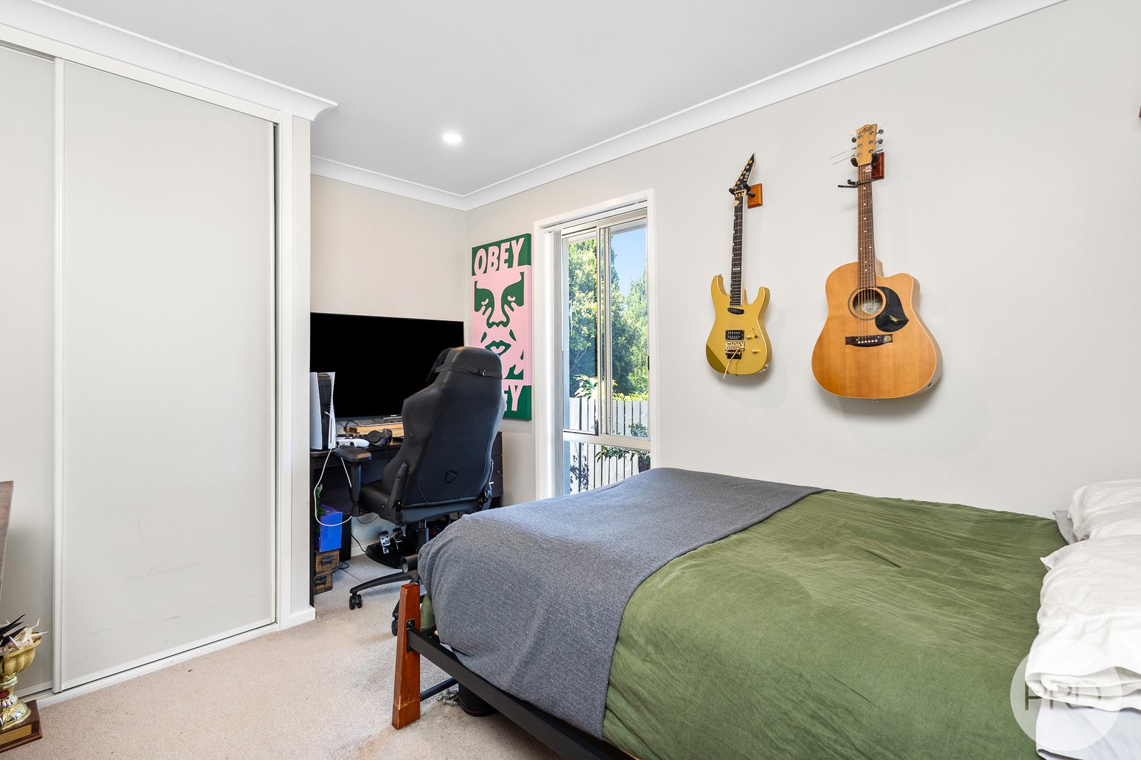 10a The Anchorage  CORLETTE 17