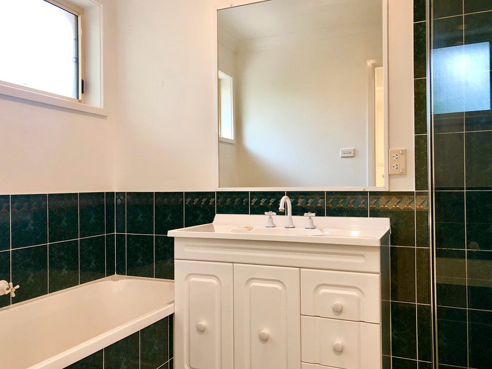 10a The Anchorage  CORLETTE 13