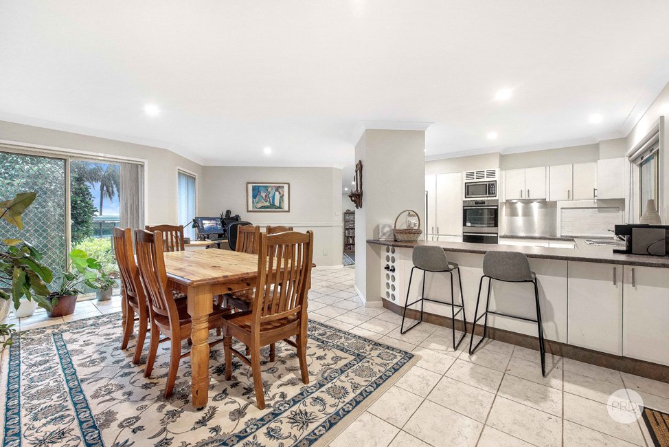 10a The Anchorage  CORLETTE 5