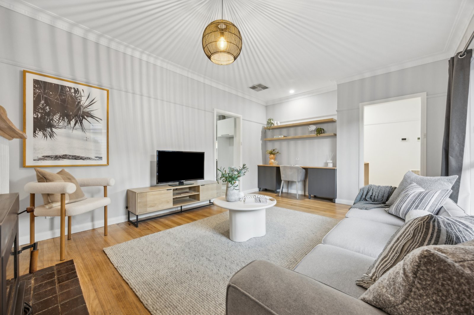 Gallery: 10A Waratah Avenue