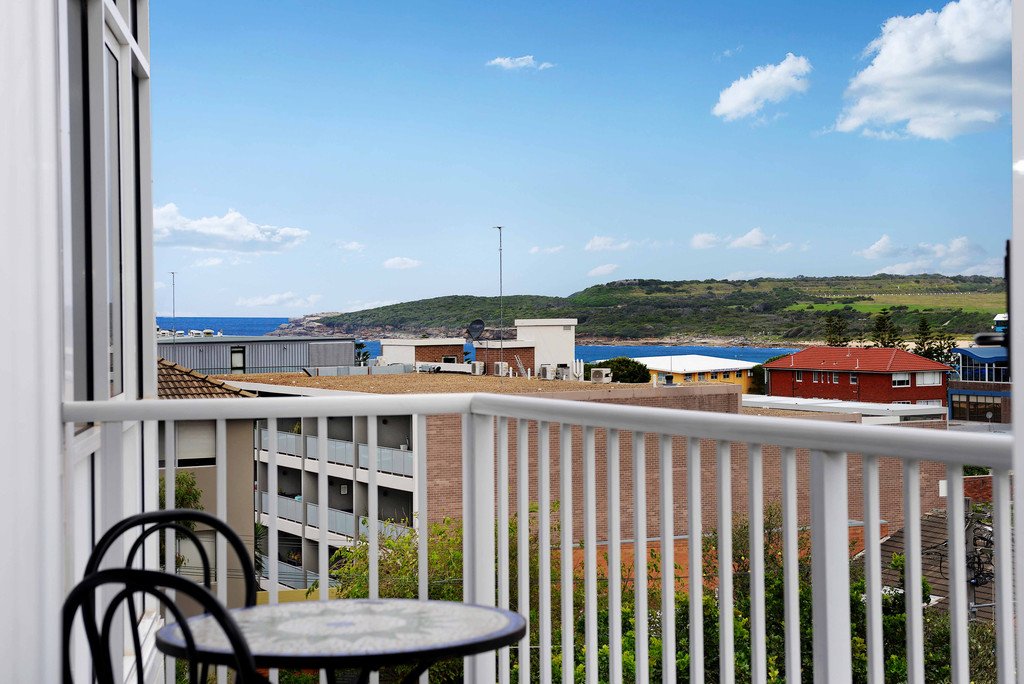 10A/16-20 Hereward Street MAROUBRA 2