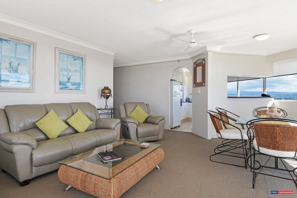 10A/238 The Esplanade BURLEIGH HEADS 4