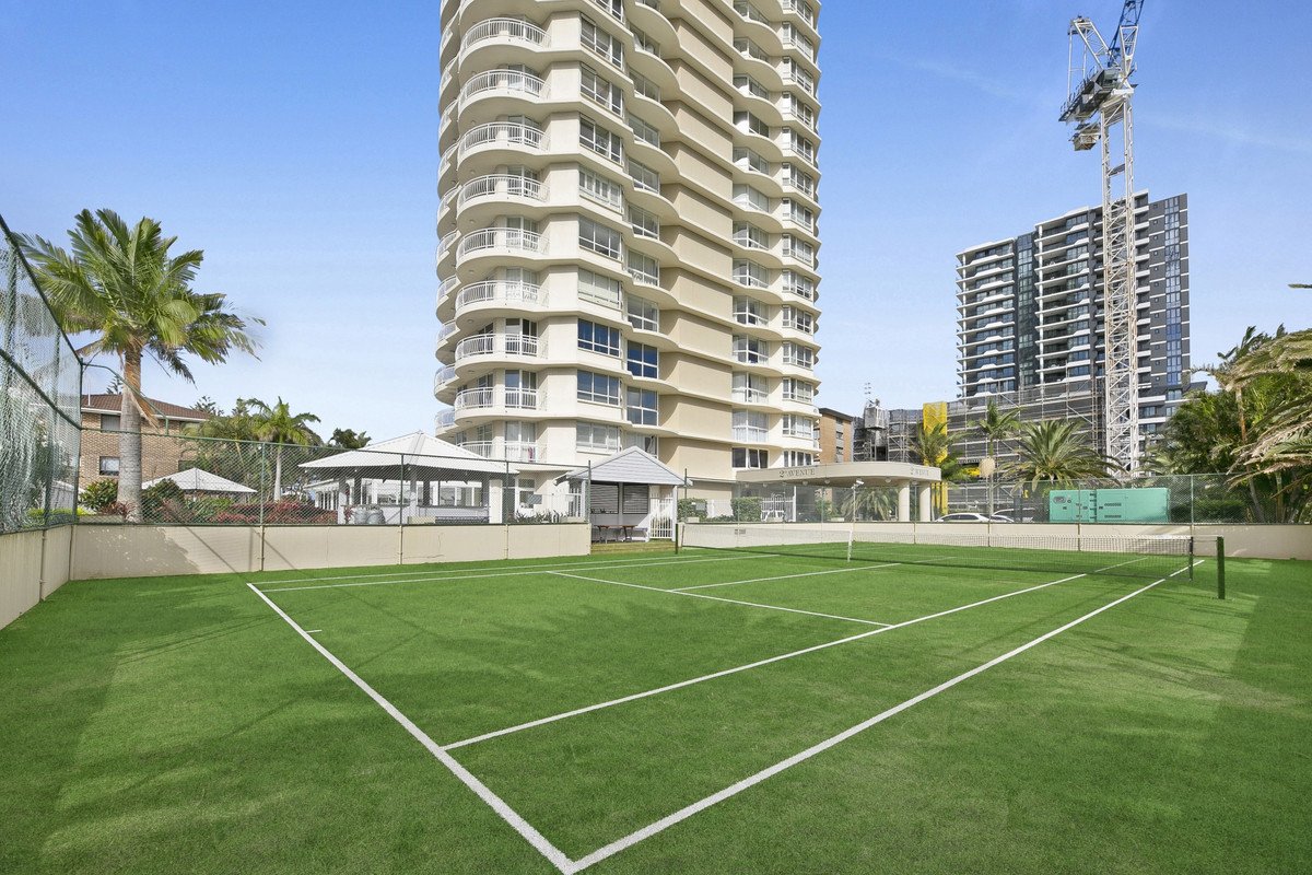 10A/3 Second Avenue Burleigh Heads 27