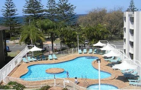 10A/3 Second Avenue BURLEIGH HEADS 7