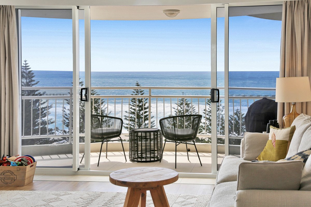 10A/3 Second Avenue Burleigh Heads 7