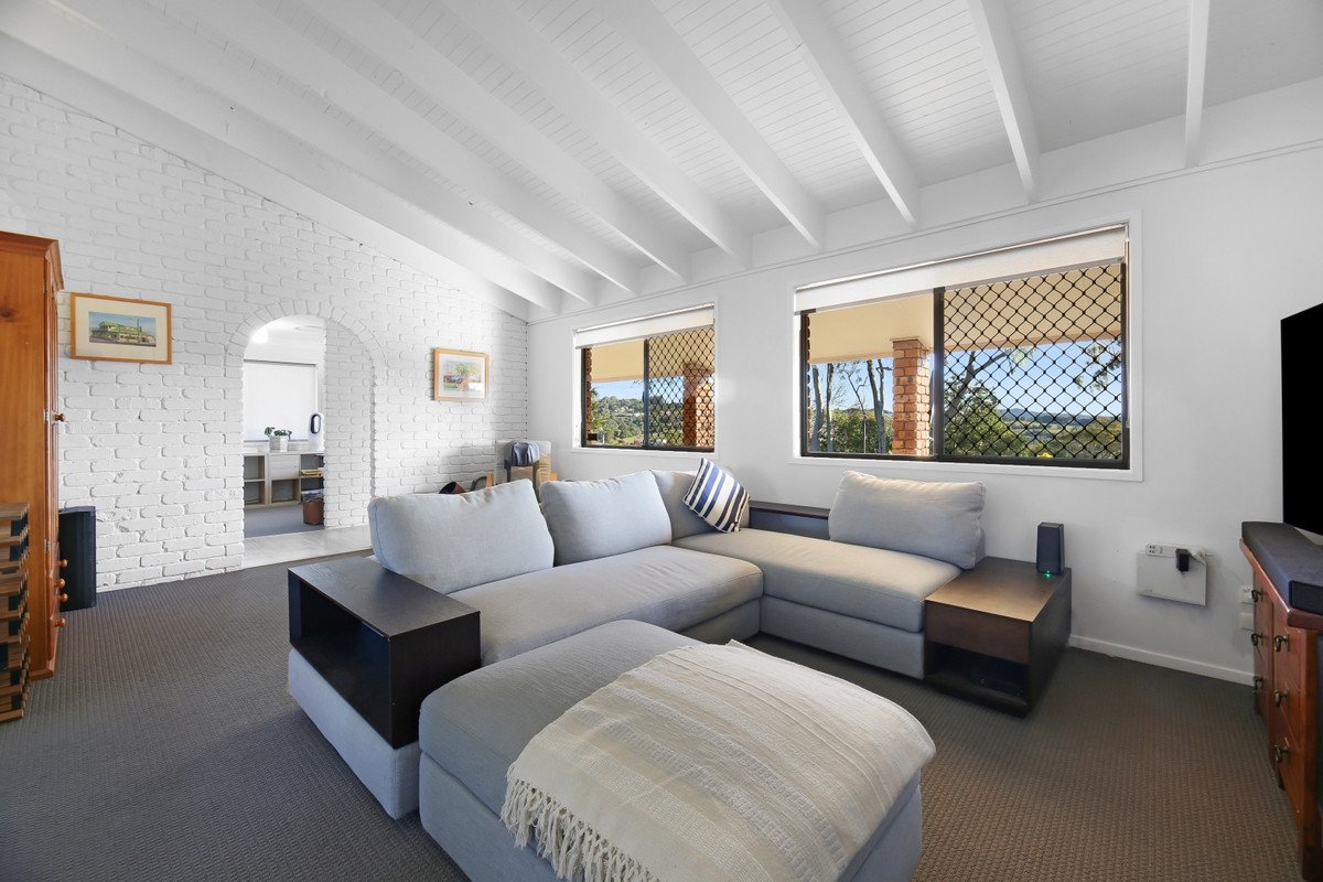10B Burrawong Court Banora Point 9