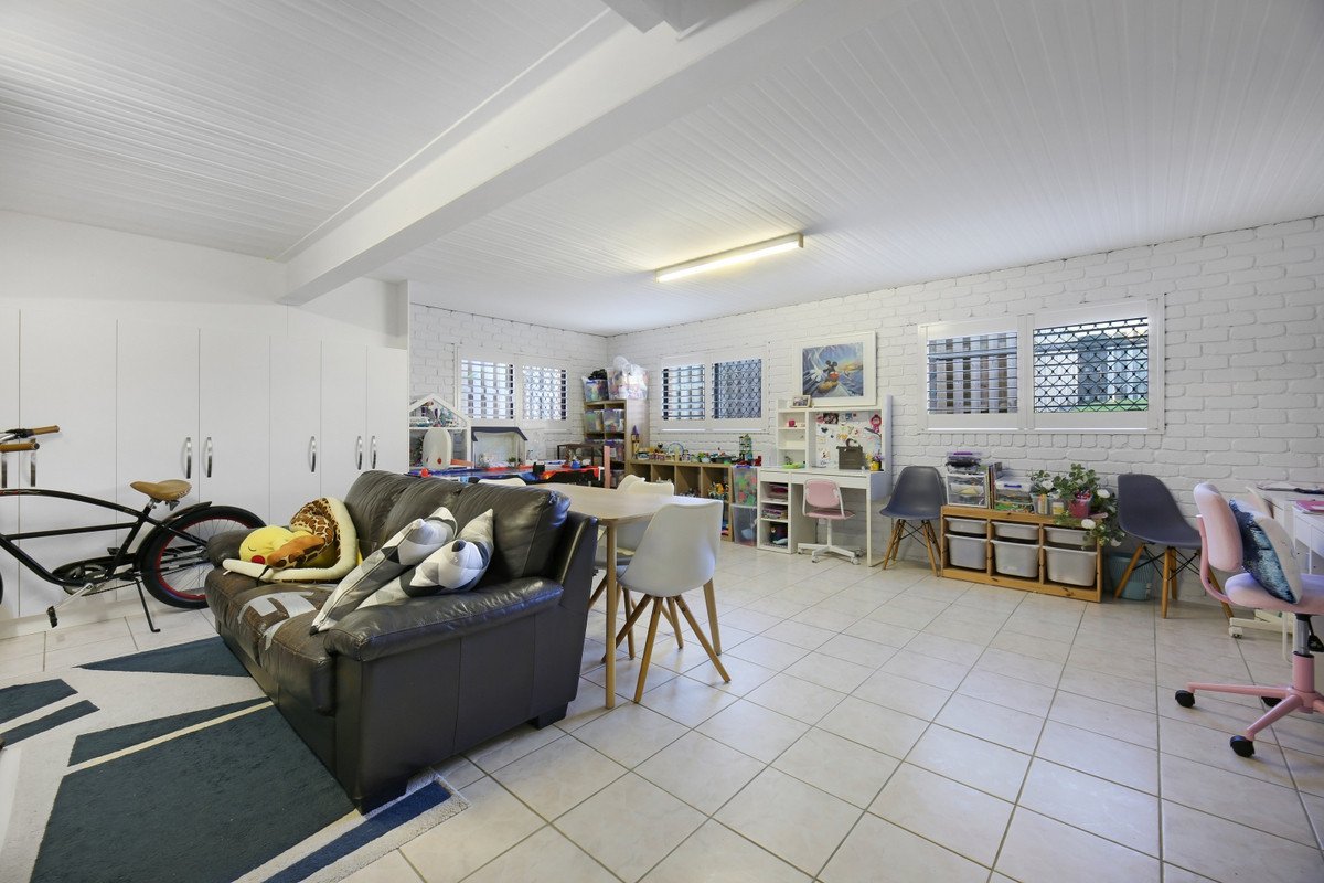 10B Burrawong Court Banora Point 20