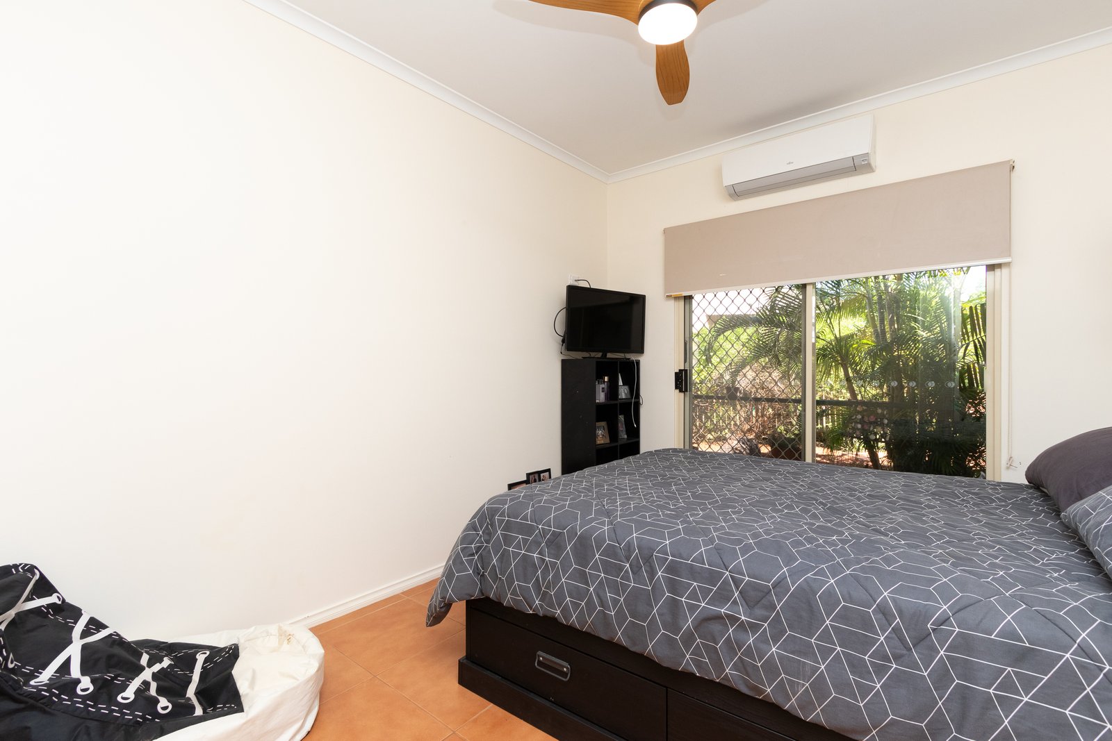 10b Fong Way CABLE BEACH 9
