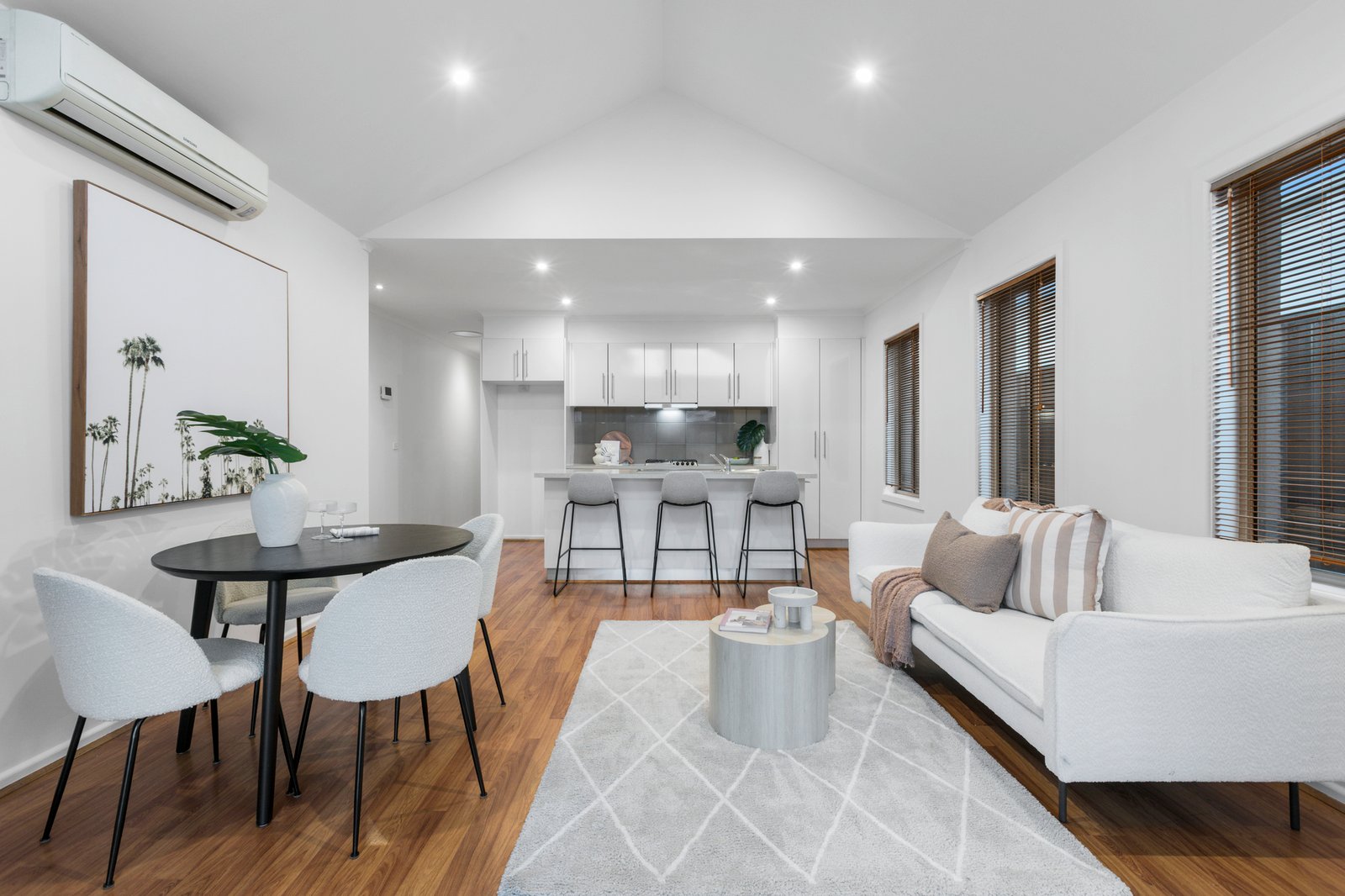 Gallery: 10B Fourth Avenue