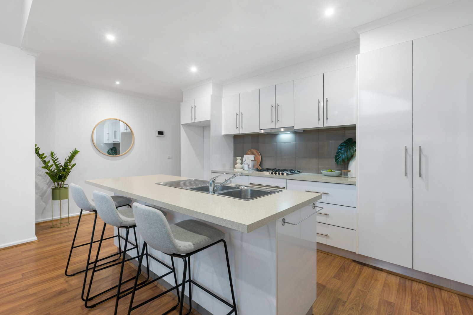 Gallery: 10B Fourth Avenue