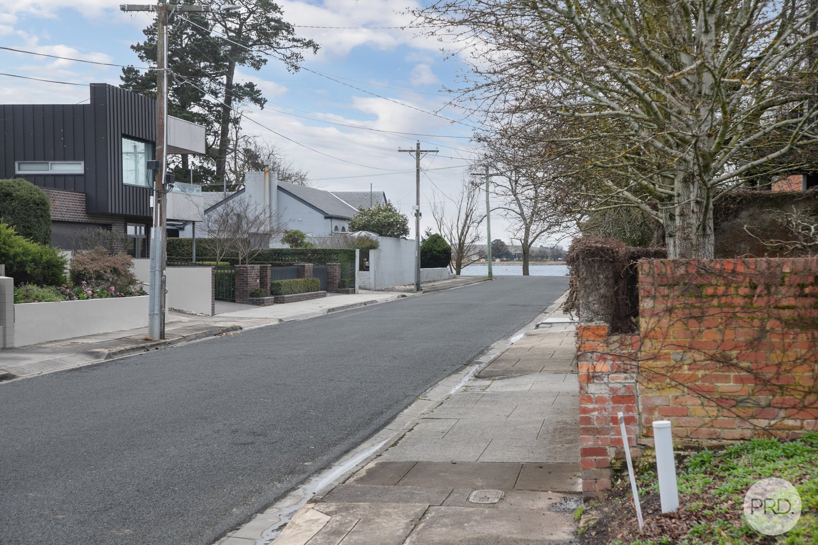 10B Grove Street LAKE WENDOUREE 8