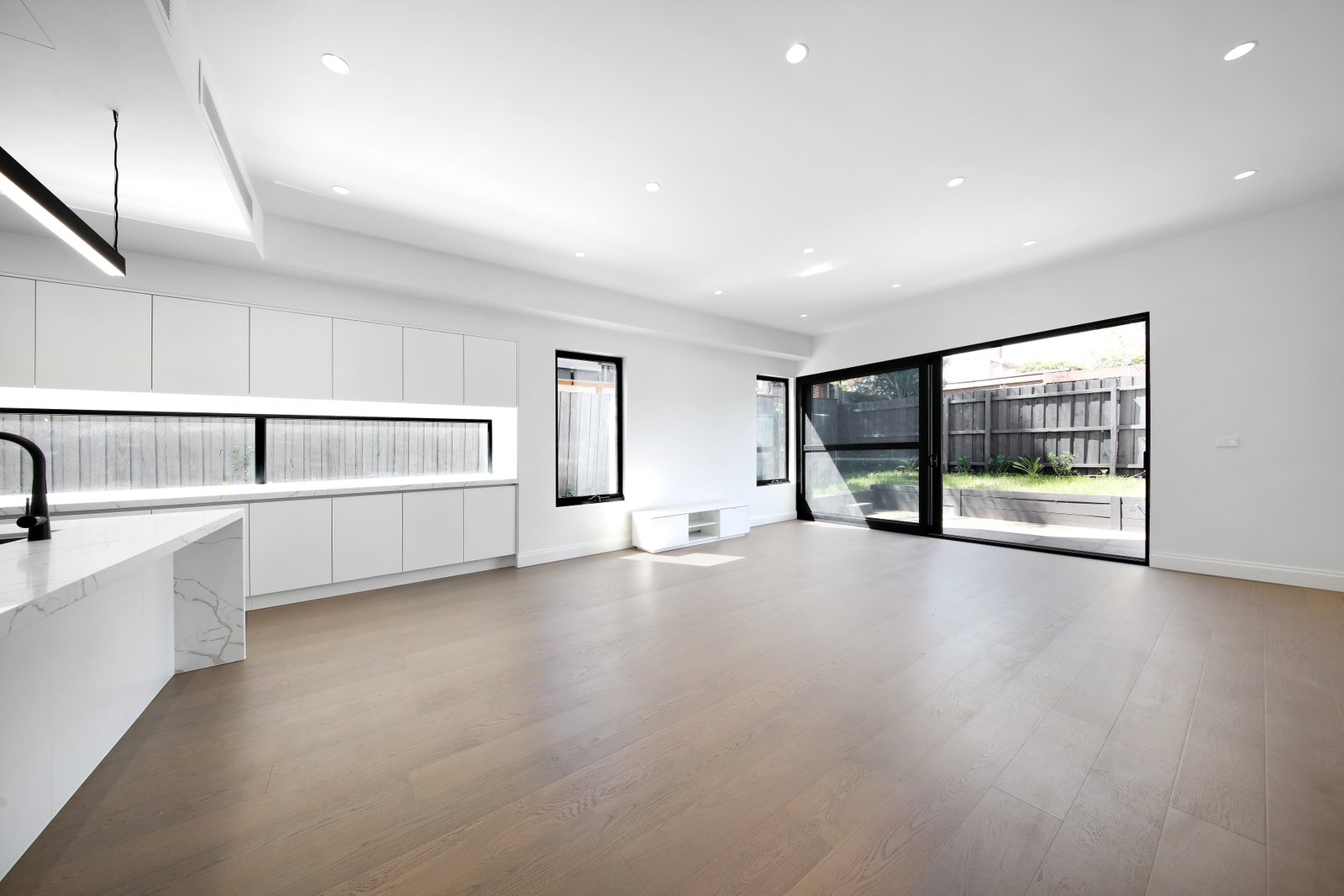 Gallery: 10B Malcolm Street