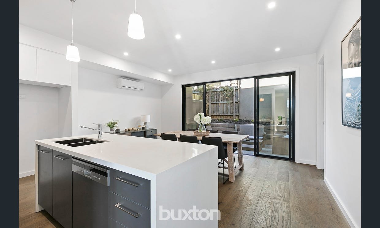 Gallery: 10B Phillip Street