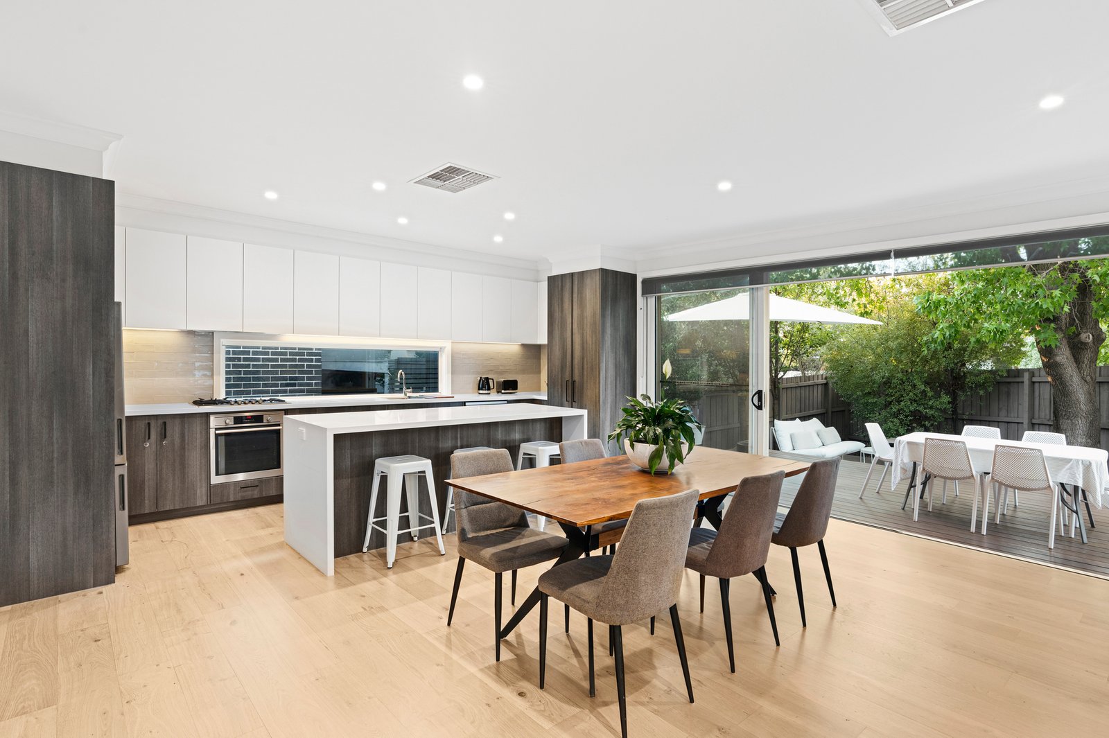 Gallery: 10b Stevens Street