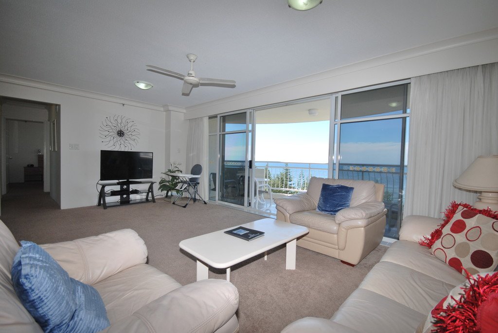 10B/3 Second Avenue BURLEIGH HEADS 4