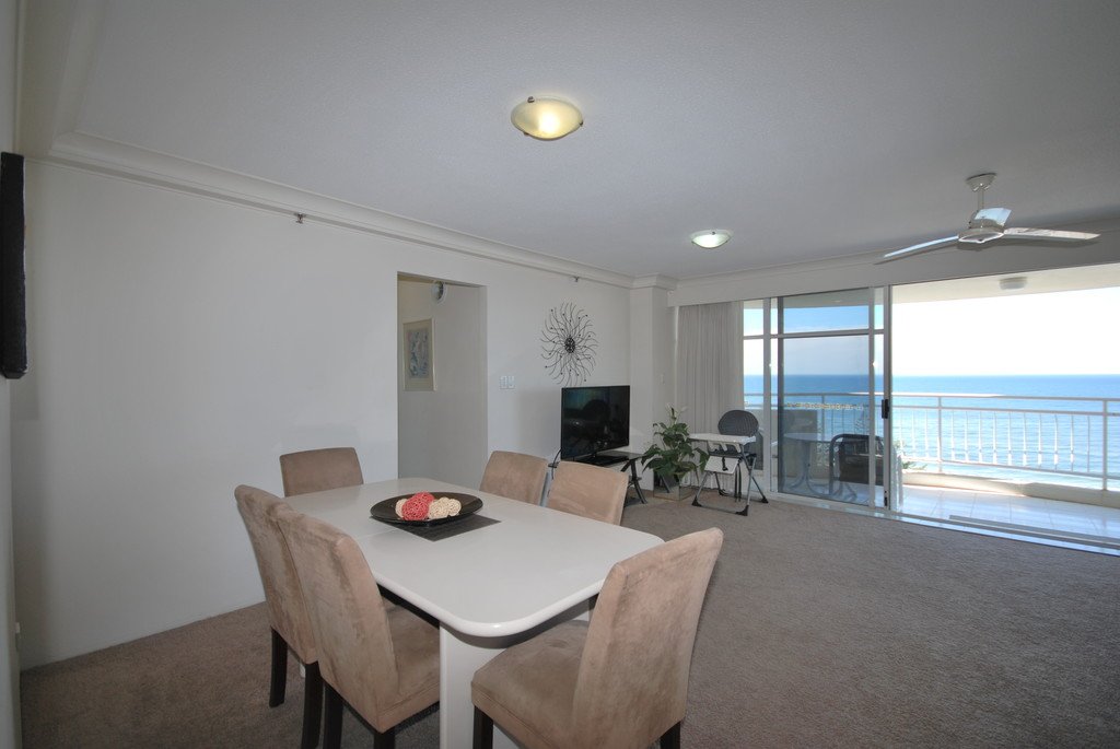 10B/3 Second Avenue BURLEIGH HEADS 6