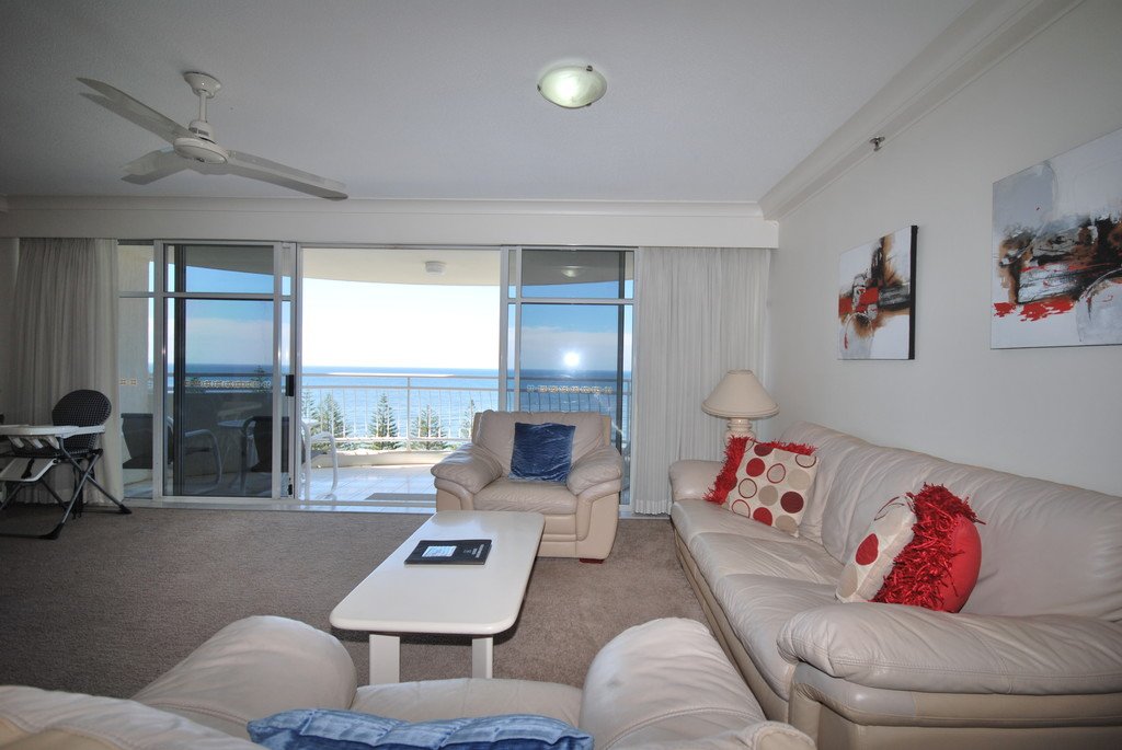 10B/3 Second Avenue BURLEIGH HEADS 7