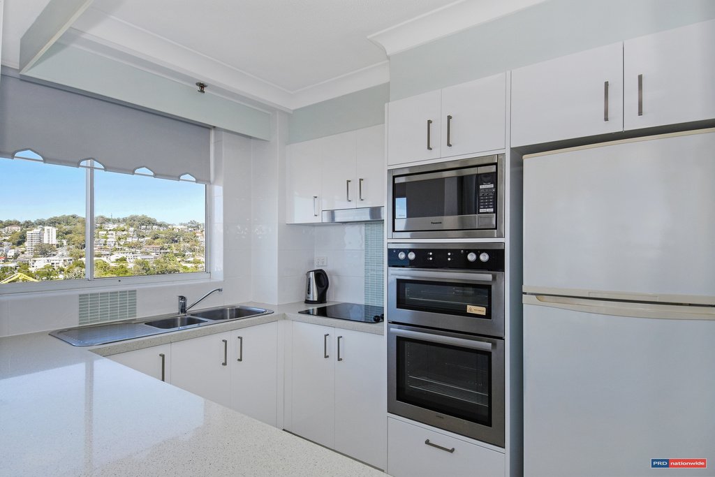 10C/3 Second Avenue BURLEIGH HEADS 7