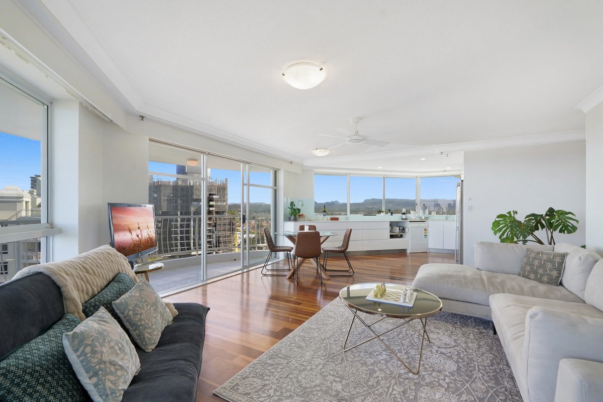 10D/238 The Esplanade Burleigh Heads 5