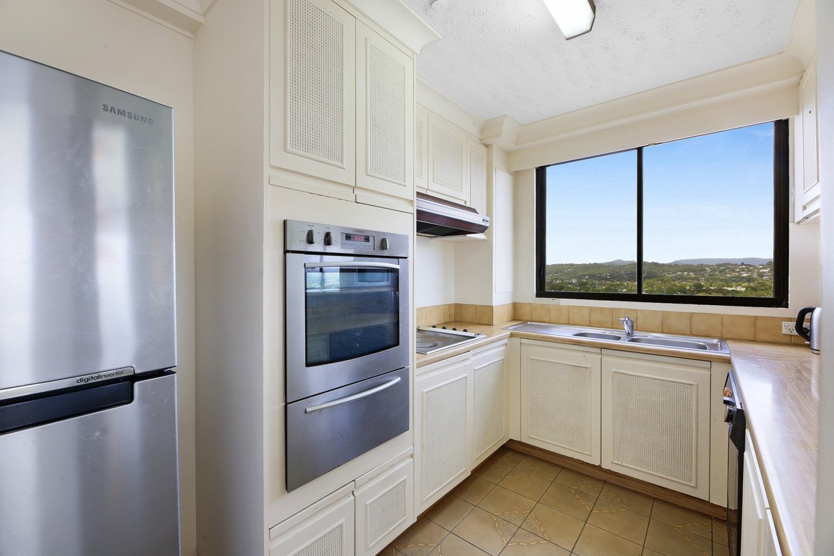 10F/973 Gold Coast Highway Palm Beach 4