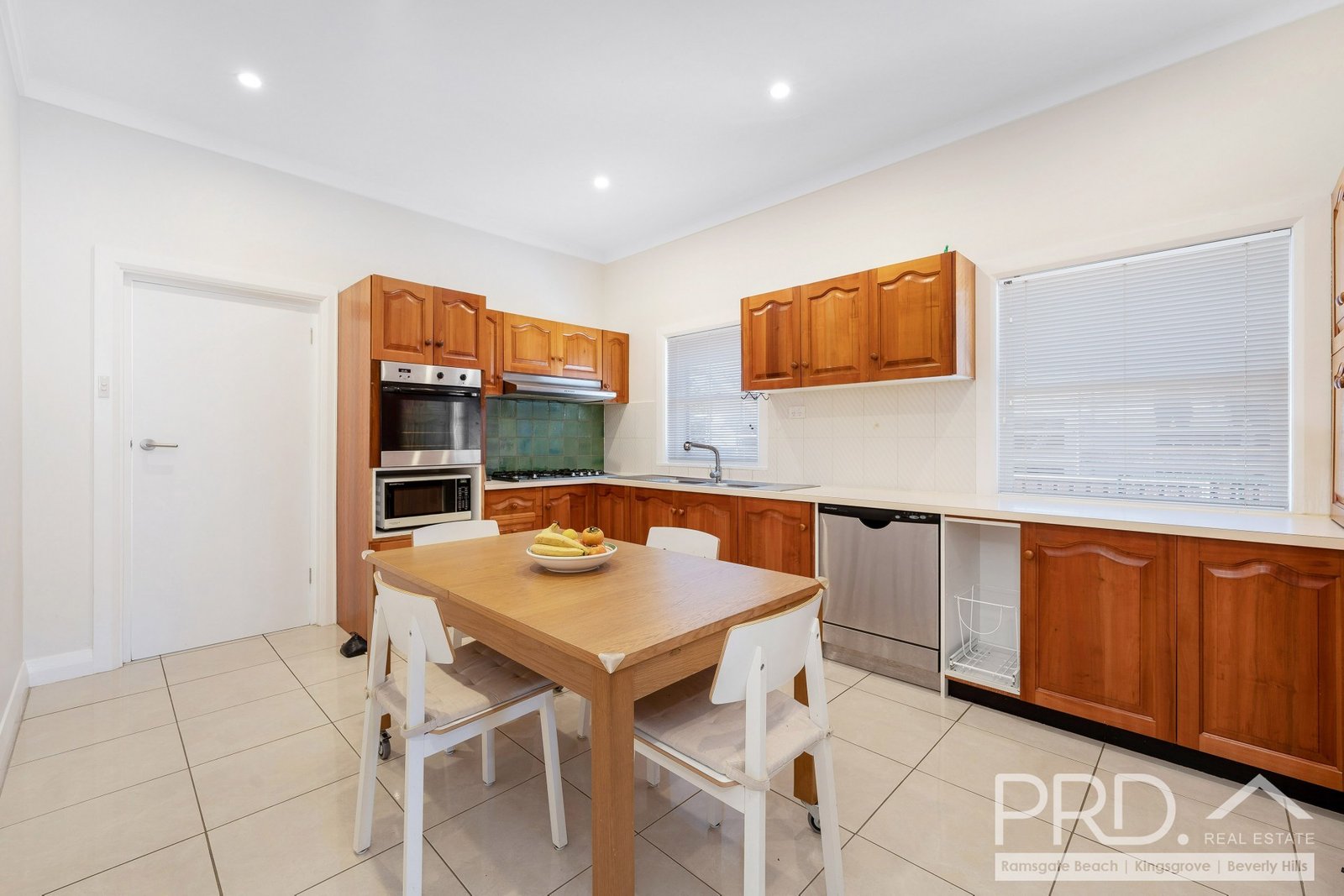 11-13 Banner Road KINGSGROVE 7