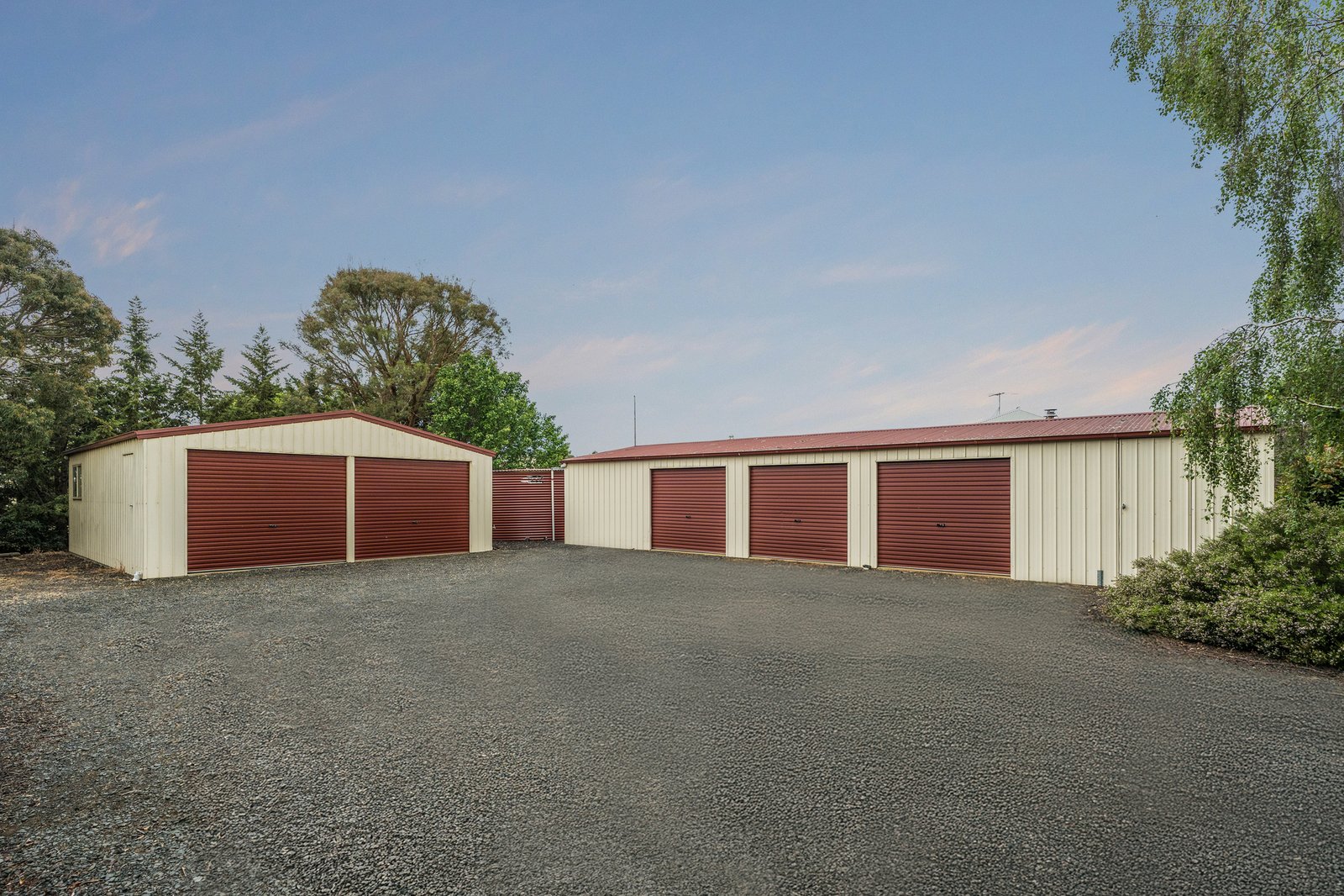 Gallery: 11-13 Canowindra Way