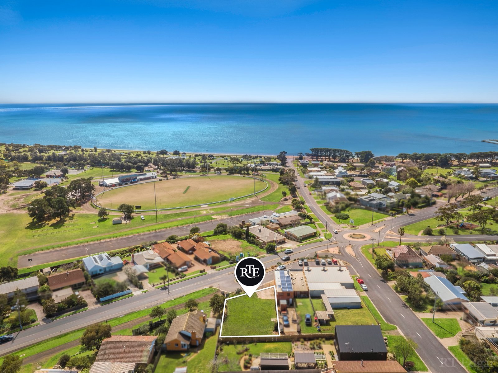 Real Estate and Property in 11-13 Geelong Road, Portarlington, VIC