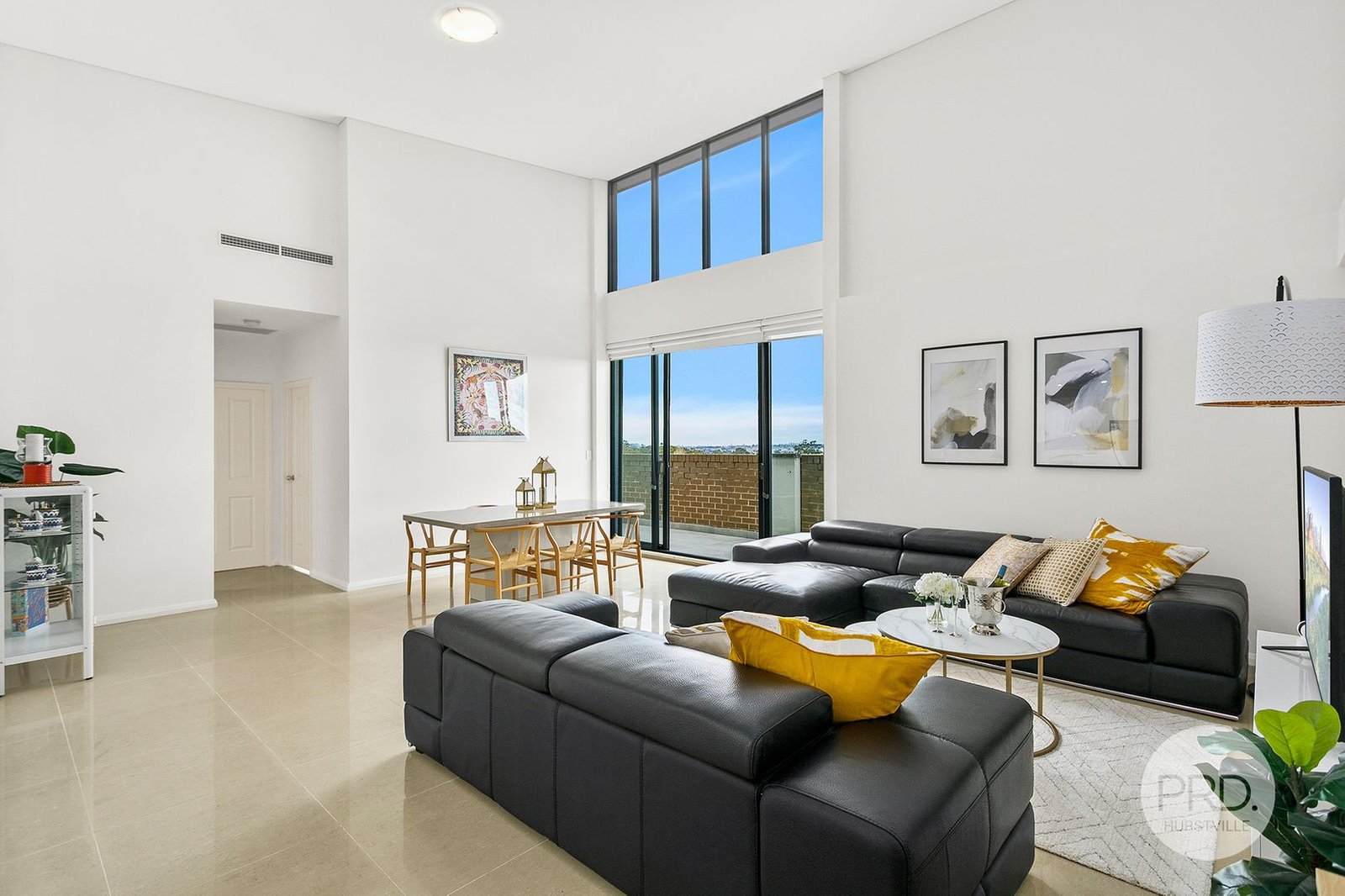 11-13 Treacy Street HURSTVILLE 3