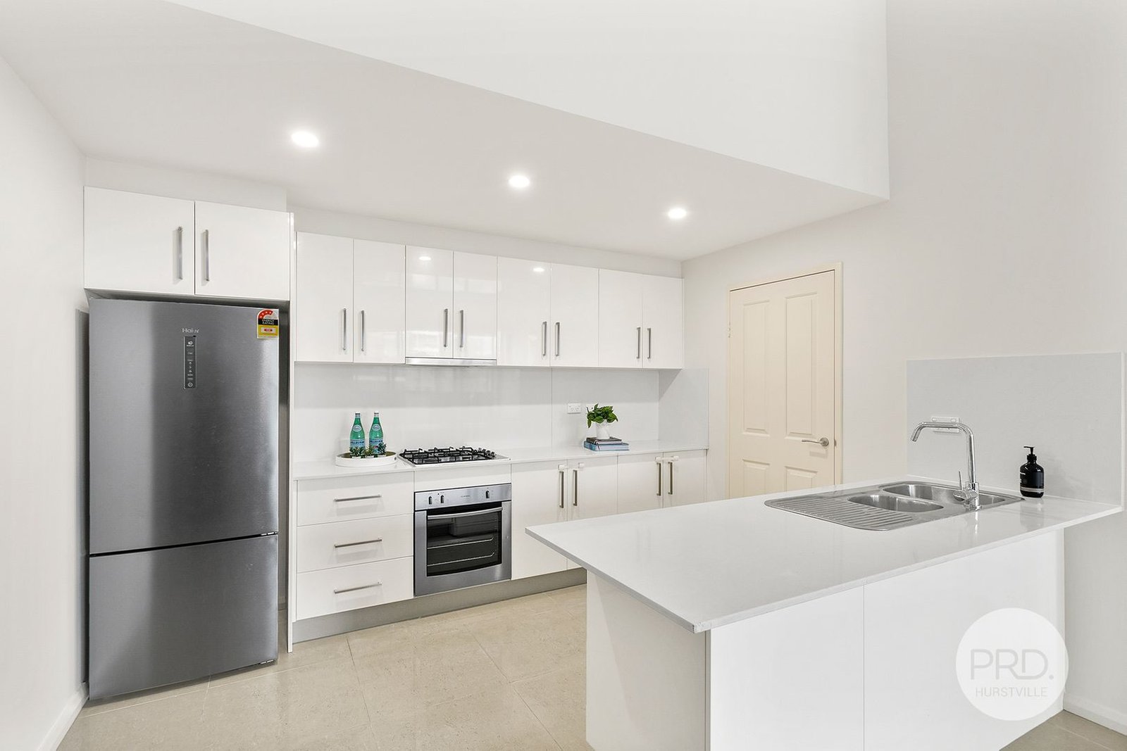 11-13 Treacy Street HURSTVILLE 4