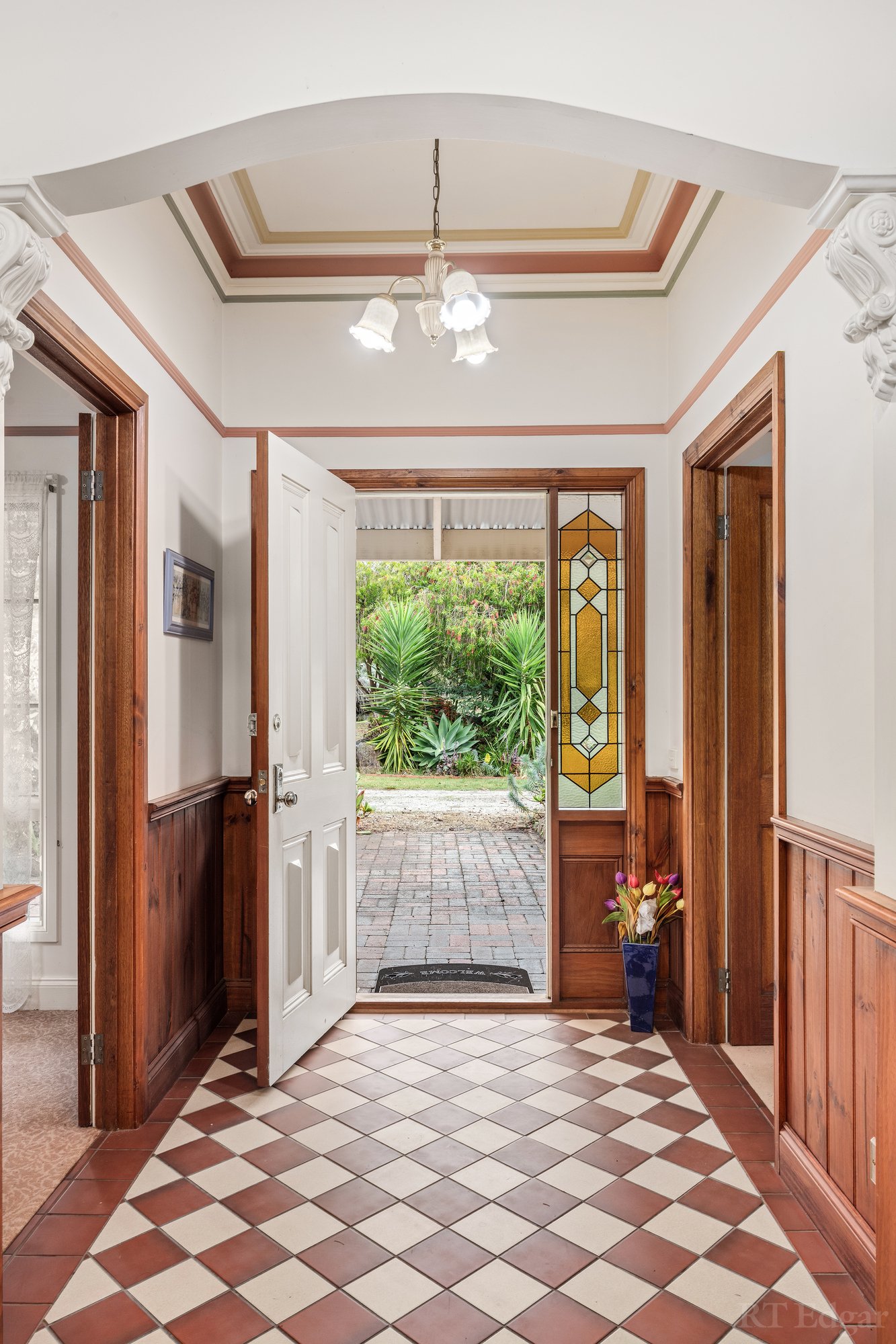 Real Estate and Property in 11-19 Caldwell Crescent, Wallington, VIC