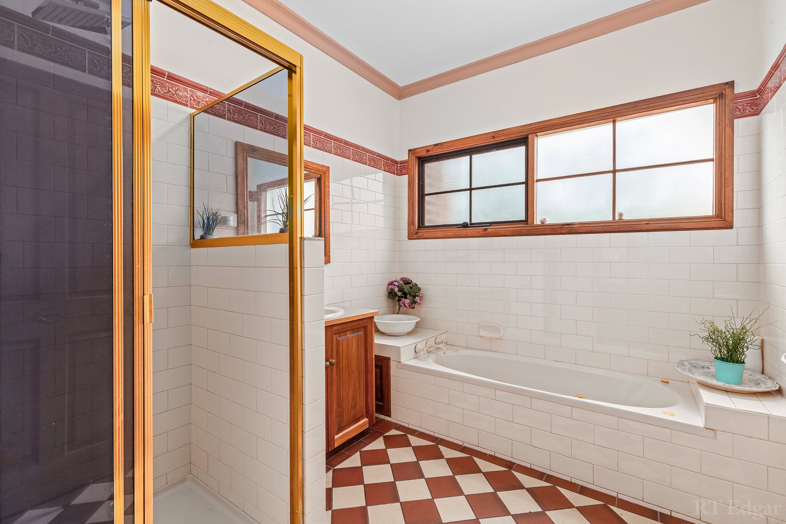 Real Estate and Property in 11-19 Caldwell Crescent, Wallington, VIC