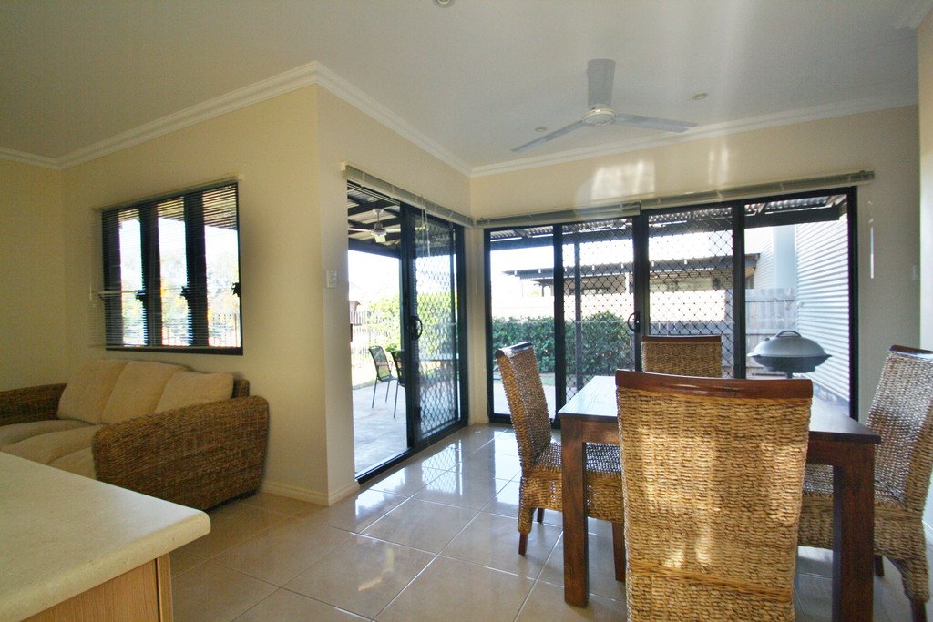1/1-3 Bernard Way CABLE BEACH 1