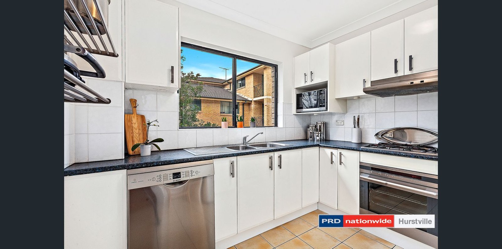 1/1-3 St Georges Pde  HURSTVILLE 3