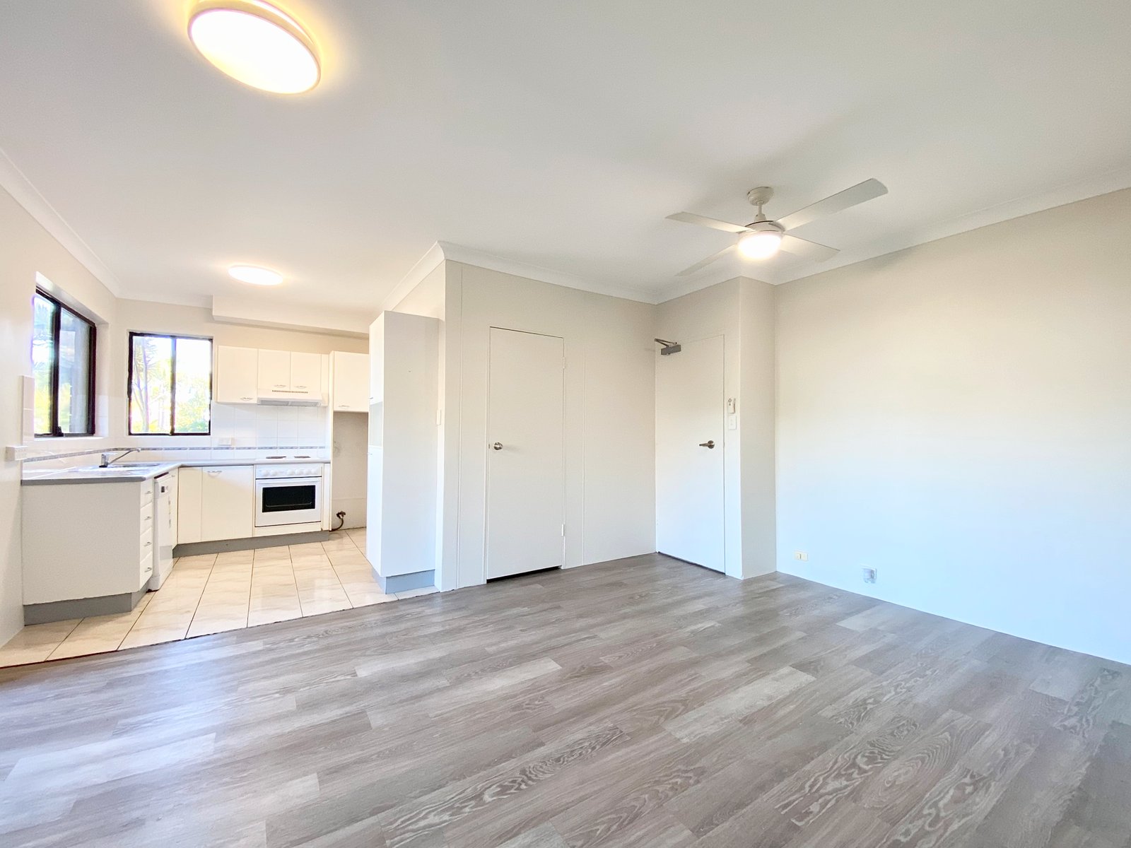 1/1-5 Weatherly Close NELSON BAY 1