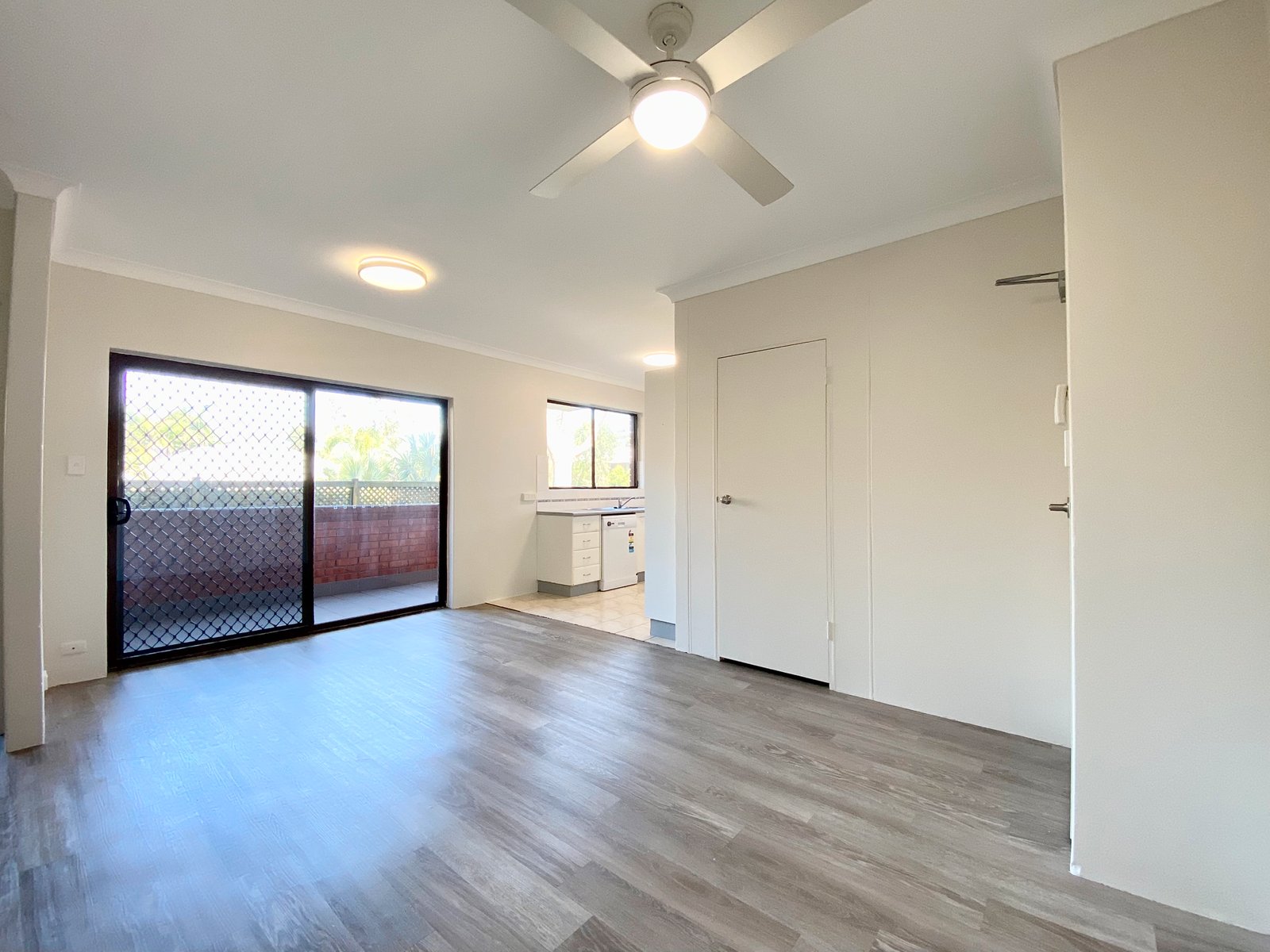 1/1-5 Weatherly Close NELSON BAY 4