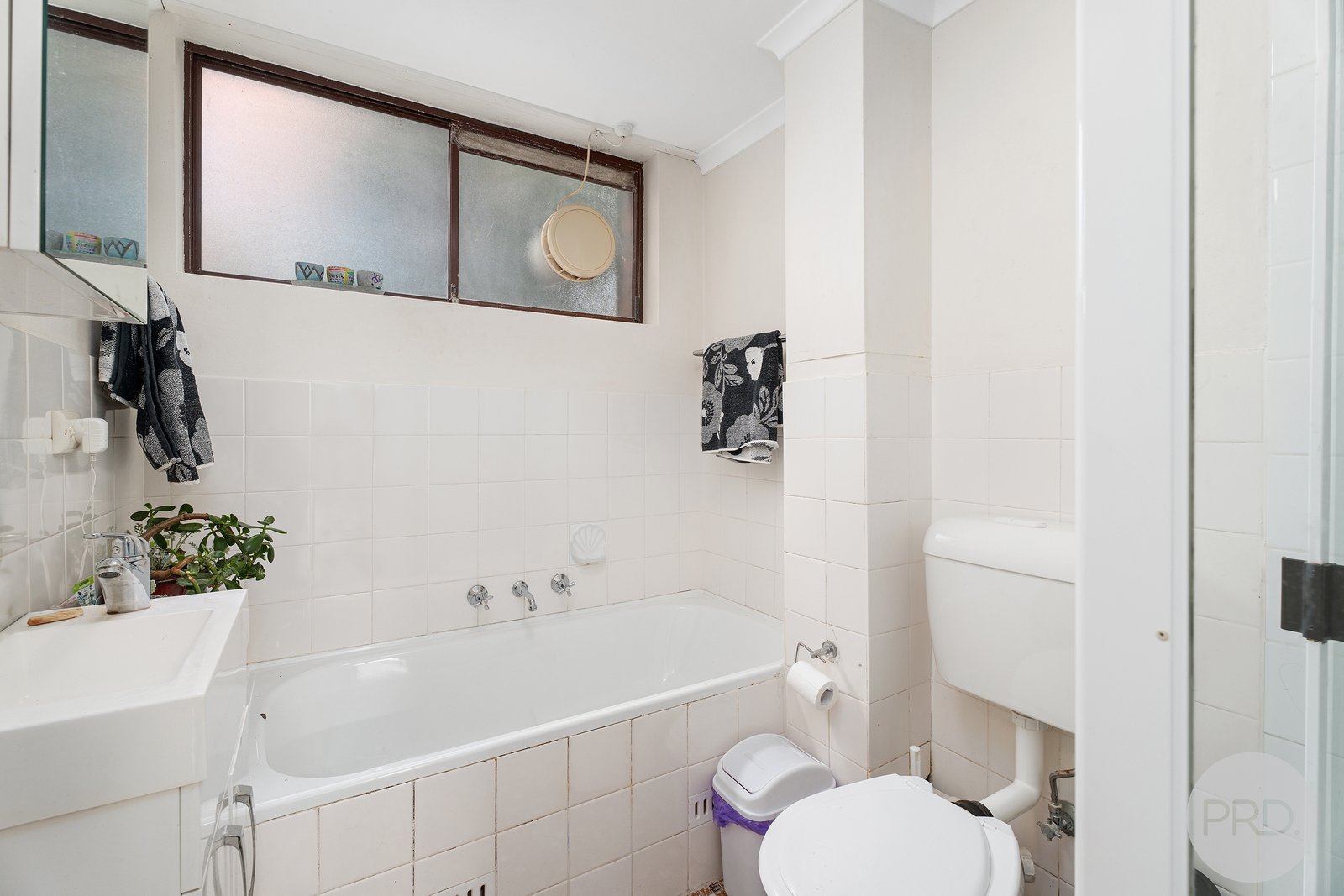 1/1-5 Weatherly Close NELSON BAY 13